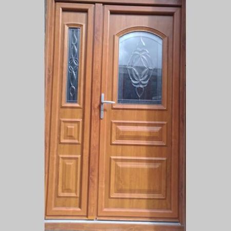 F2 Au Pied Du Chateau Et A 15Min De Center Parc 圣欧班堡 外观 照片